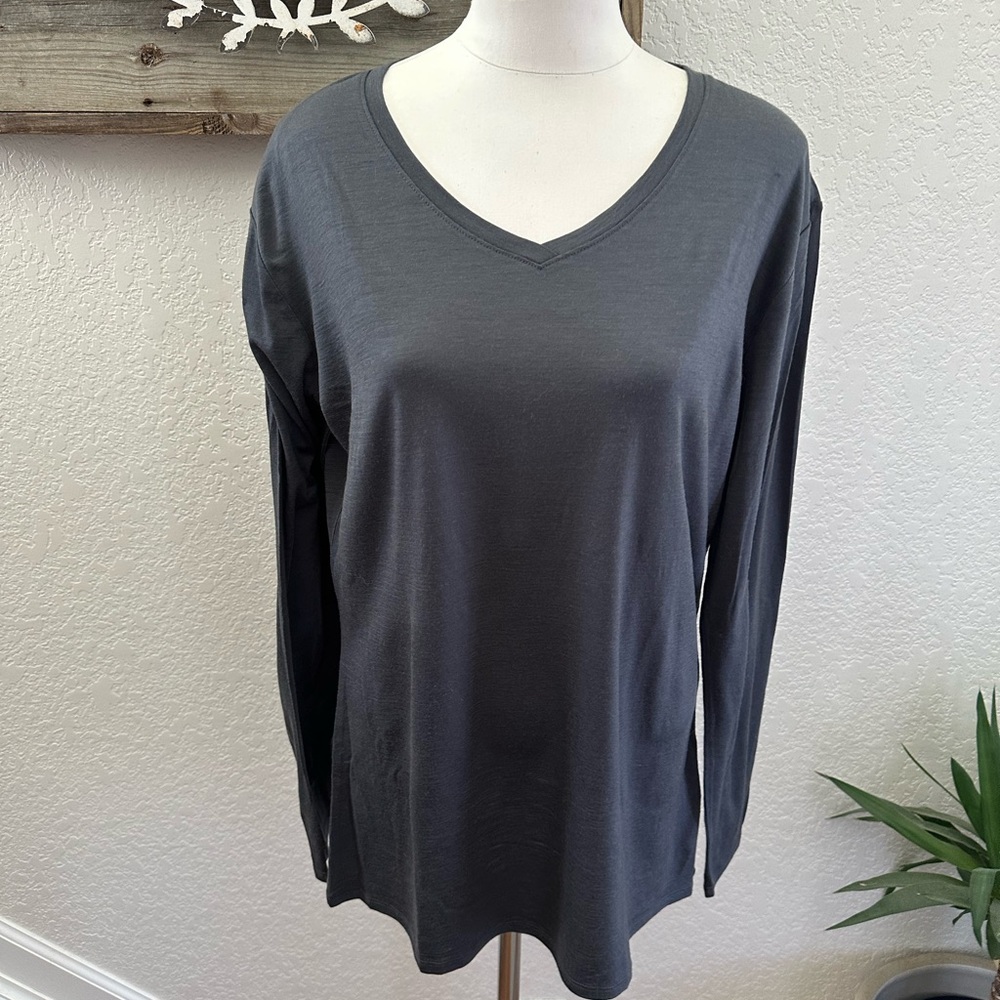 Seg’ments 100% merino wool‎ Women's V-Neck Long Sleeve Top - Gray XXL